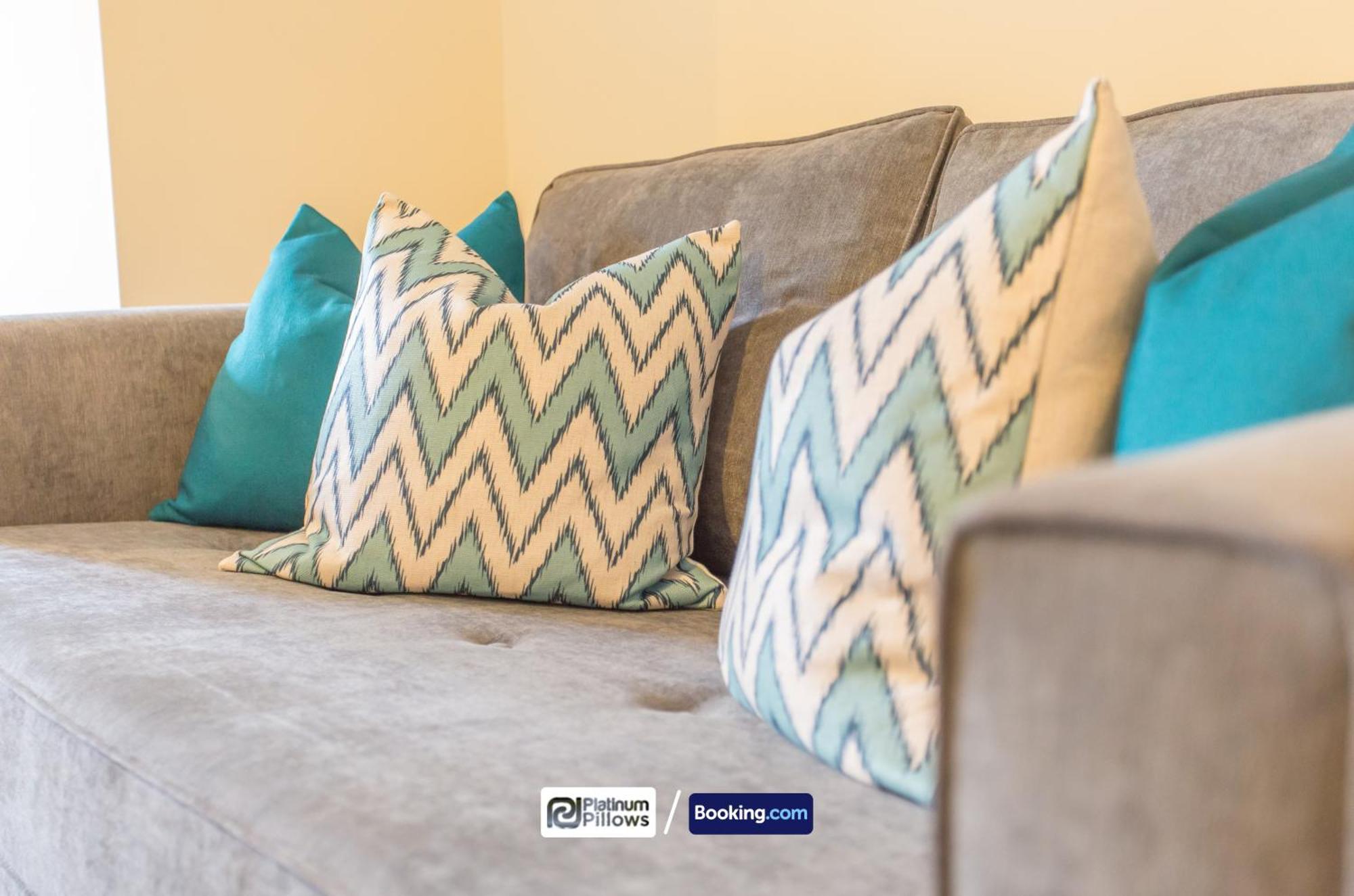 Modern Oxford 2 Bedroom Apartments, Near Headington Hospital, Families & Contractor Accommodation With Parking Esterno foto