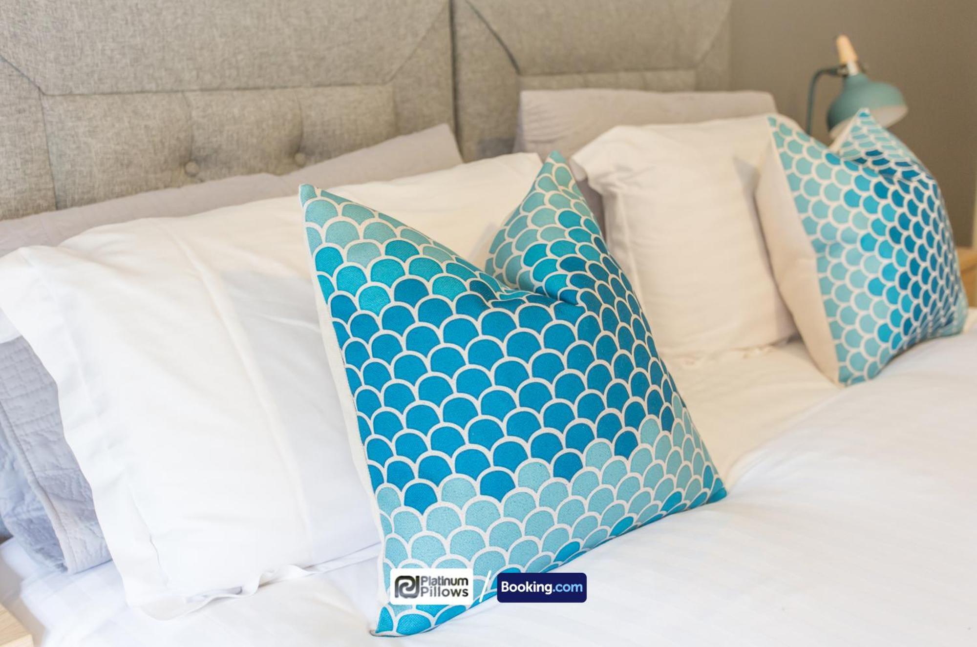 Modern Oxford 2 Bedroom Apartments, Near Headington Hospital, Families & Contractor Accommodation With Parking Esterno foto