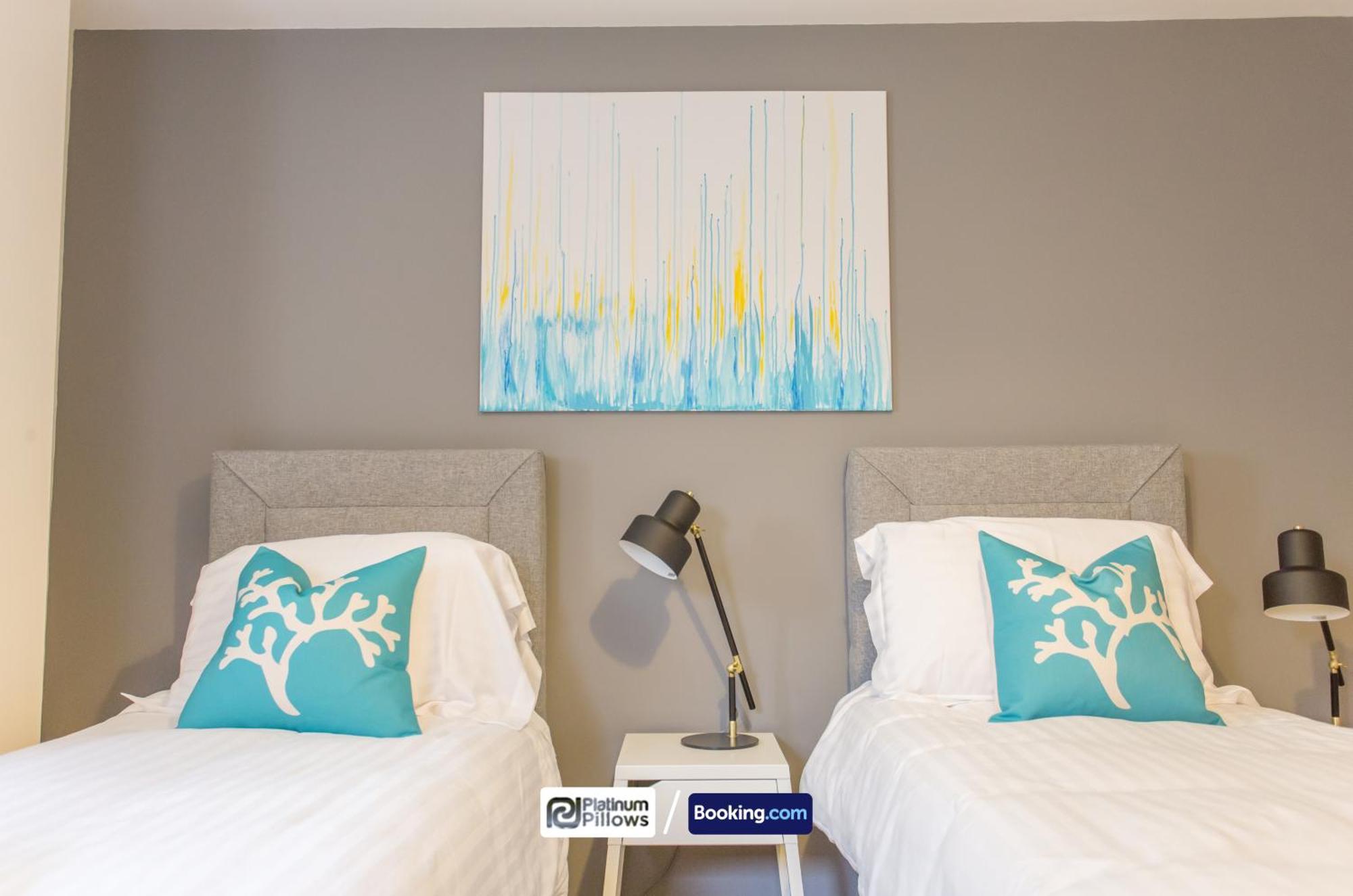 Modern Oxford 2 Bedroom Apartments, Near Headington Hospital, Families & Contractor Accommodation With Parking Esterno foto