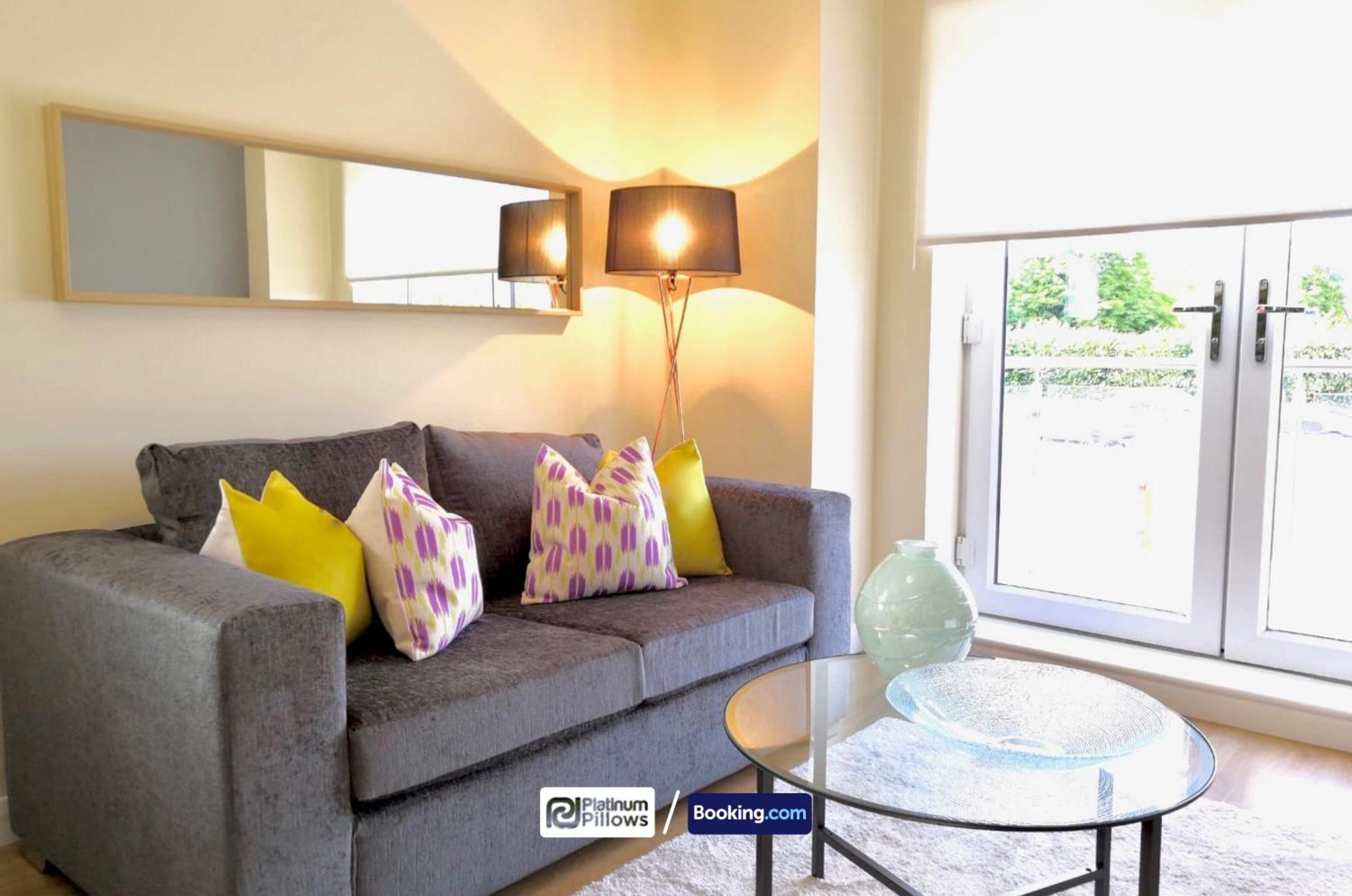 Modern Oxford 2 Bedroom Apartments, Near Headington Hospital, Families & Contractor Accommodation With Parking Esterno foto