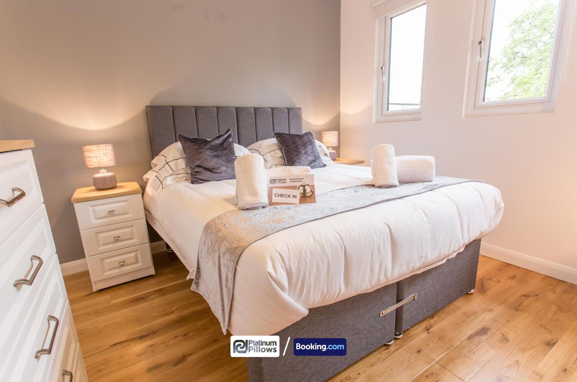 Modern Oxford 2 Bedroom Apartments, Near Headington Hospital, Families & Contractor Accommodation With Parking Esterno foto