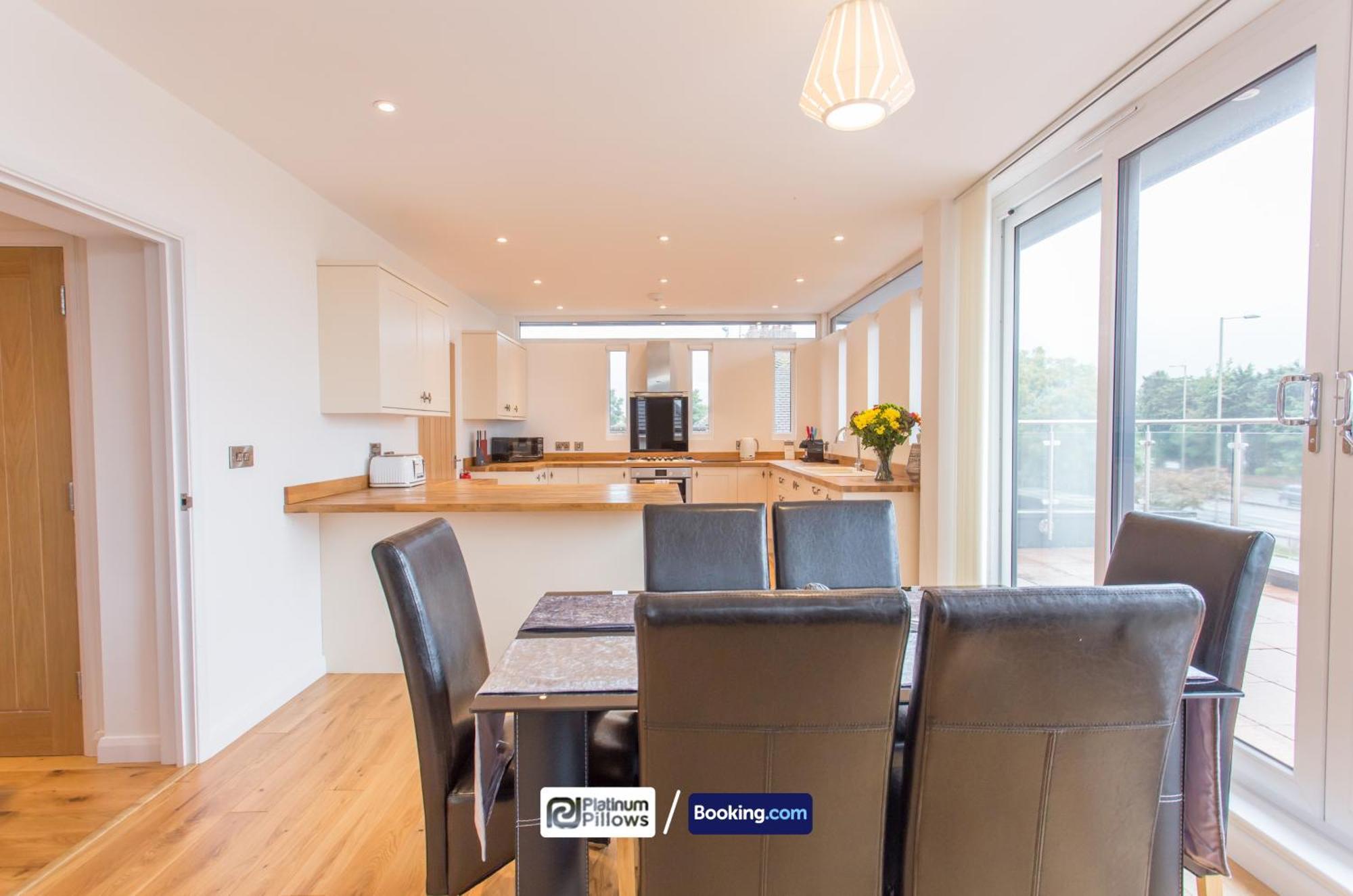 Modern Oxford 2 Bedroom Apartments, Near Headington Hospital, Families & Contractor Accommodation With Parking Esterno foto